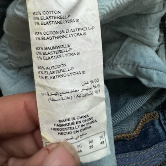 Love & Legend rare and one of a kind jeans with chains. - Picture 8 of 11